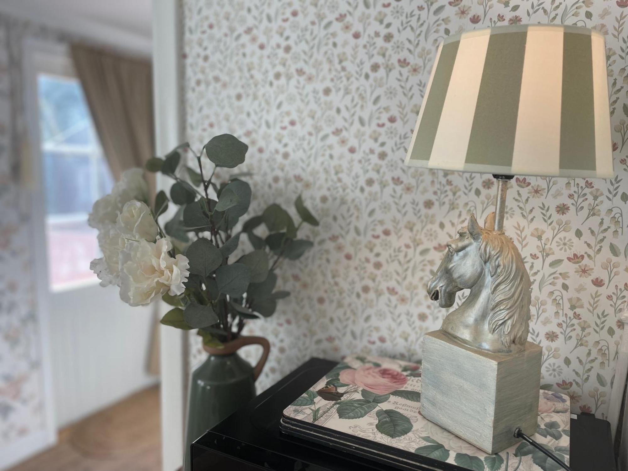 Baersta Bagarstugan Bnb Kolbäck Exteriör bild